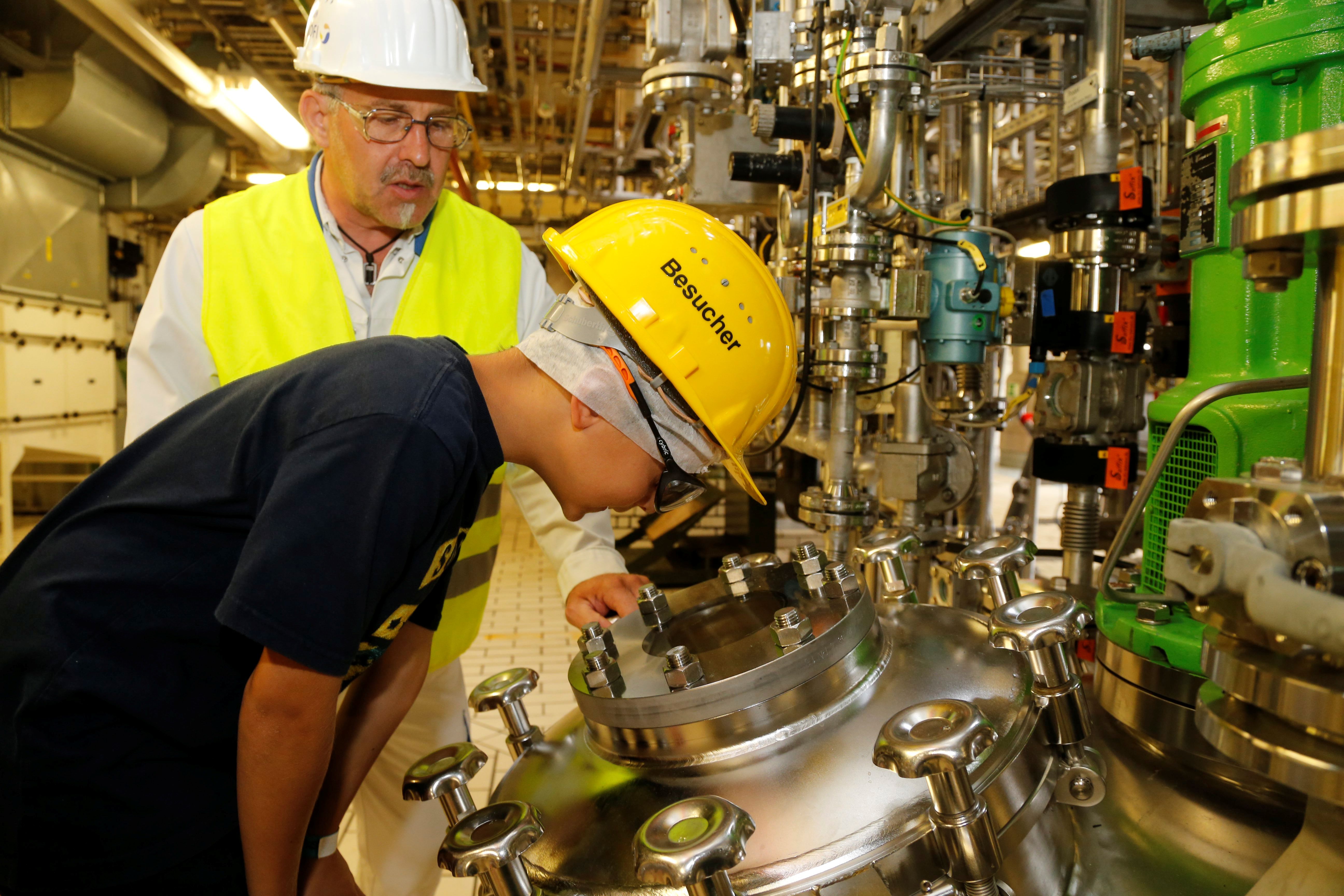Einblick in die moderne Medikamentenherstellung bei Sanofi